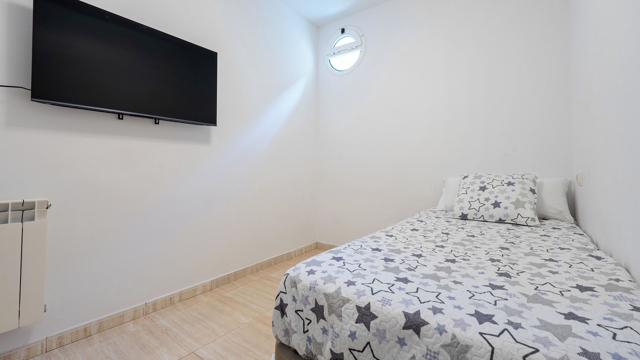Photo of Bedroom in El Castell de Montornes