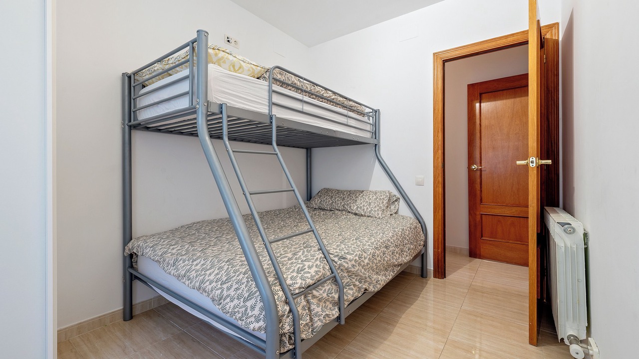 Photo of Bedroom in El Castell de Montornes
