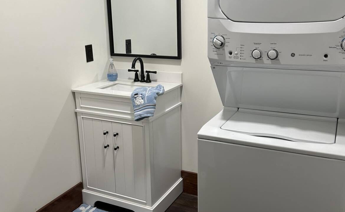 Photo of Bathroom in Camanche
