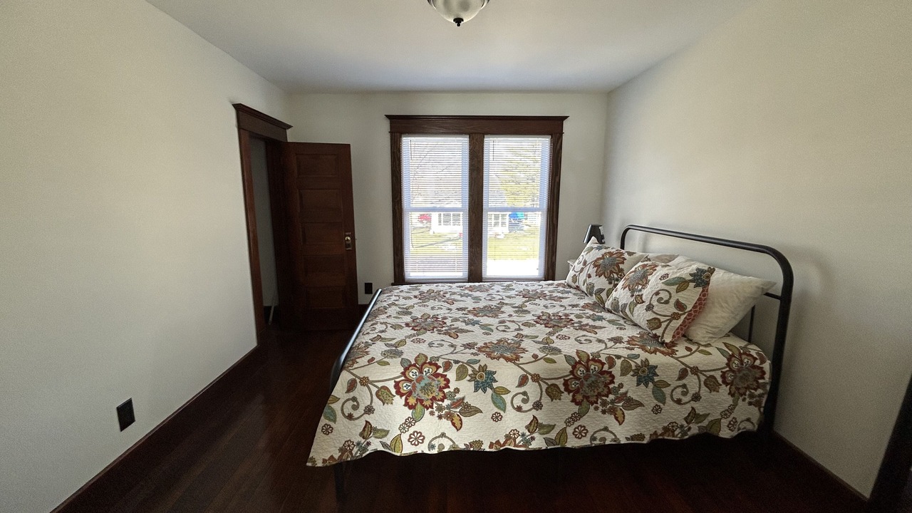 Photo of Bedroom in Camanche