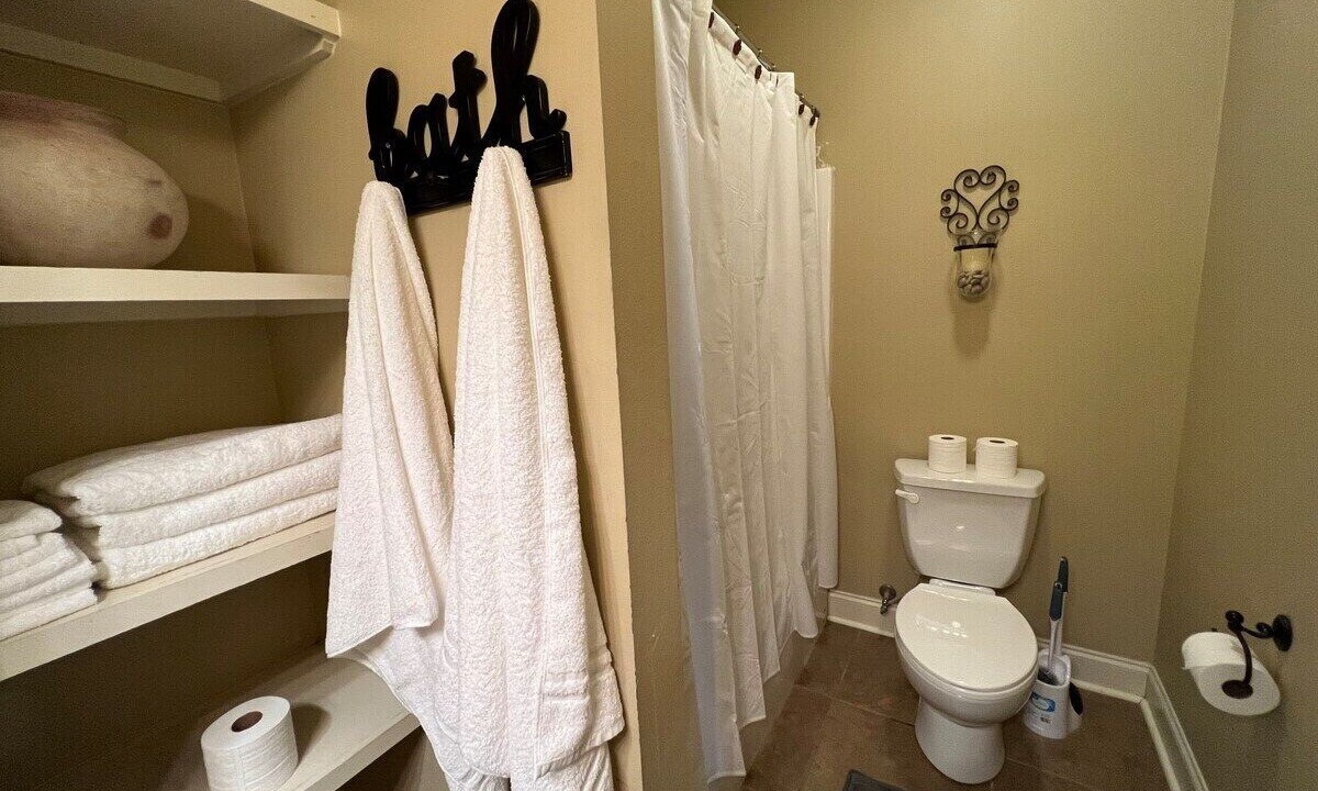 Photo of Bathroom in Scotlandville
