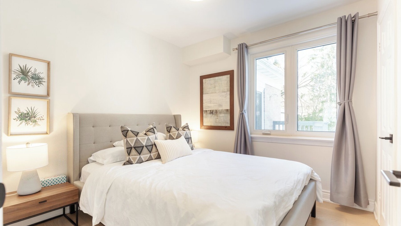 Photo of Bedroom in Richmond Hill