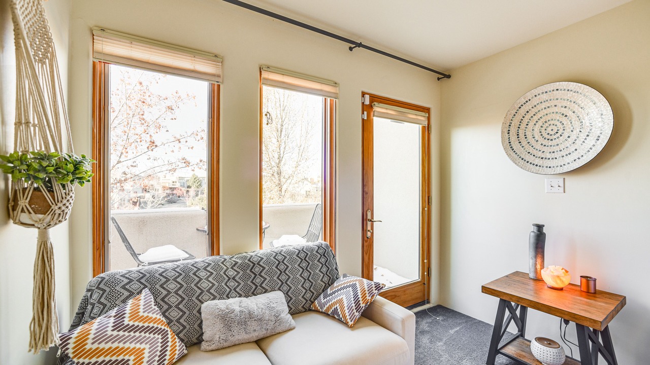 Photo of Livingroom in Southside