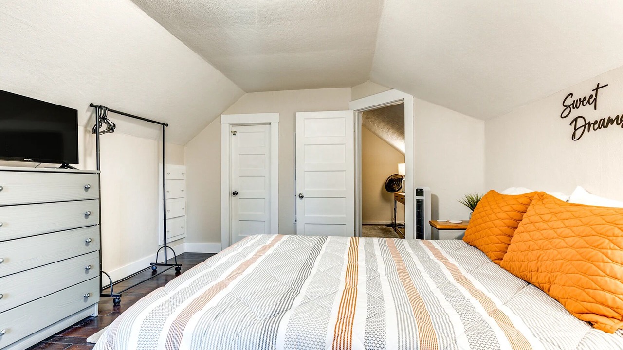 Photo of Bedroom in Northtown