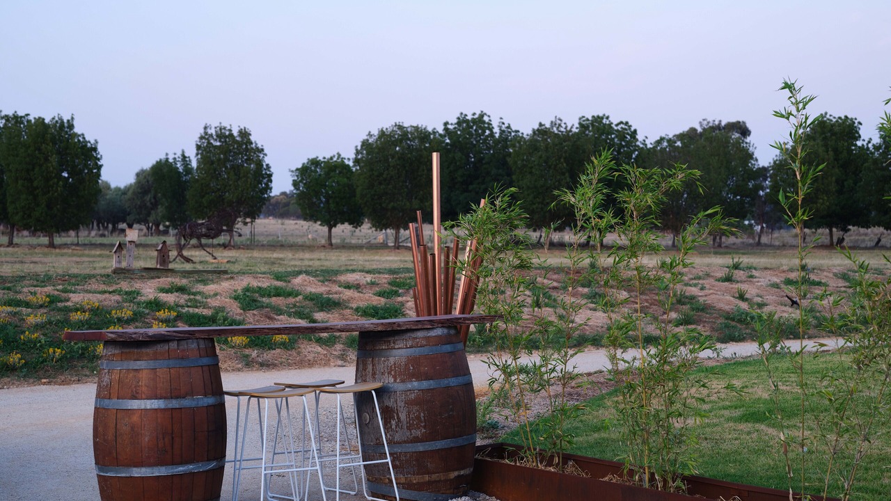 Photo of Outdoor in Bombira