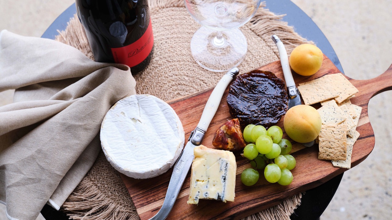 Photo of Others in Bombira