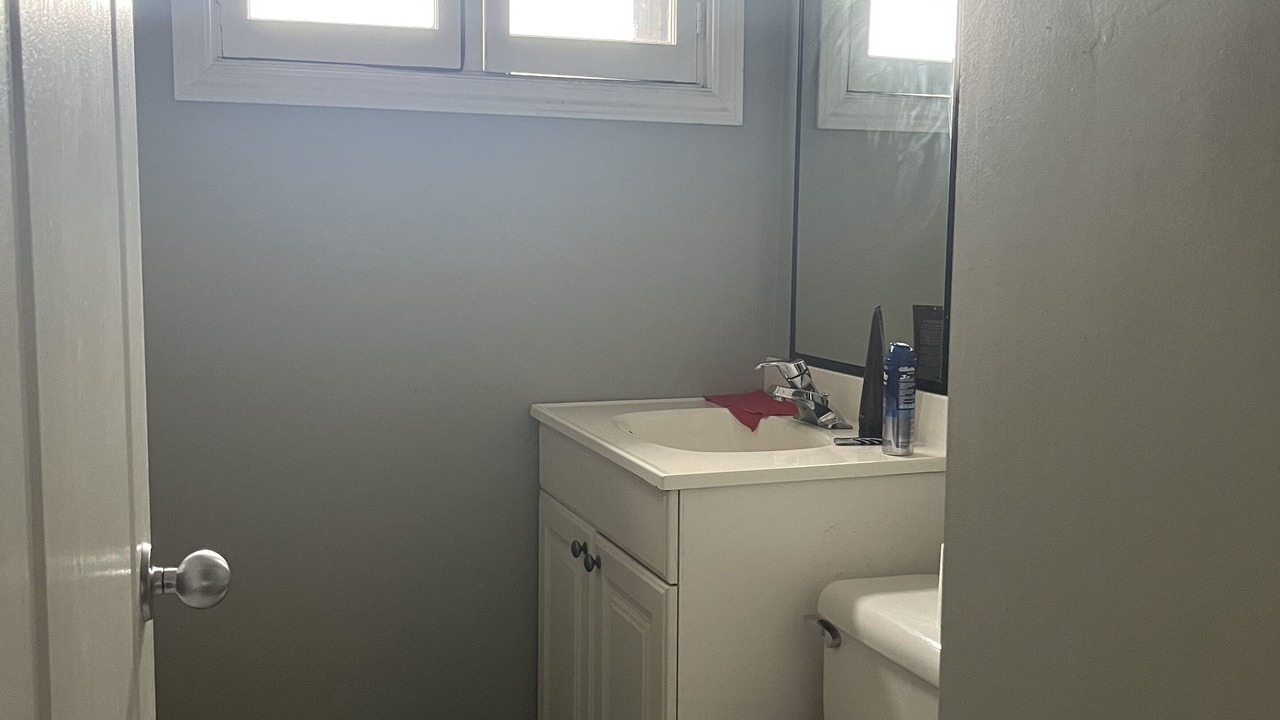Photo of Bathroom in Centretown West