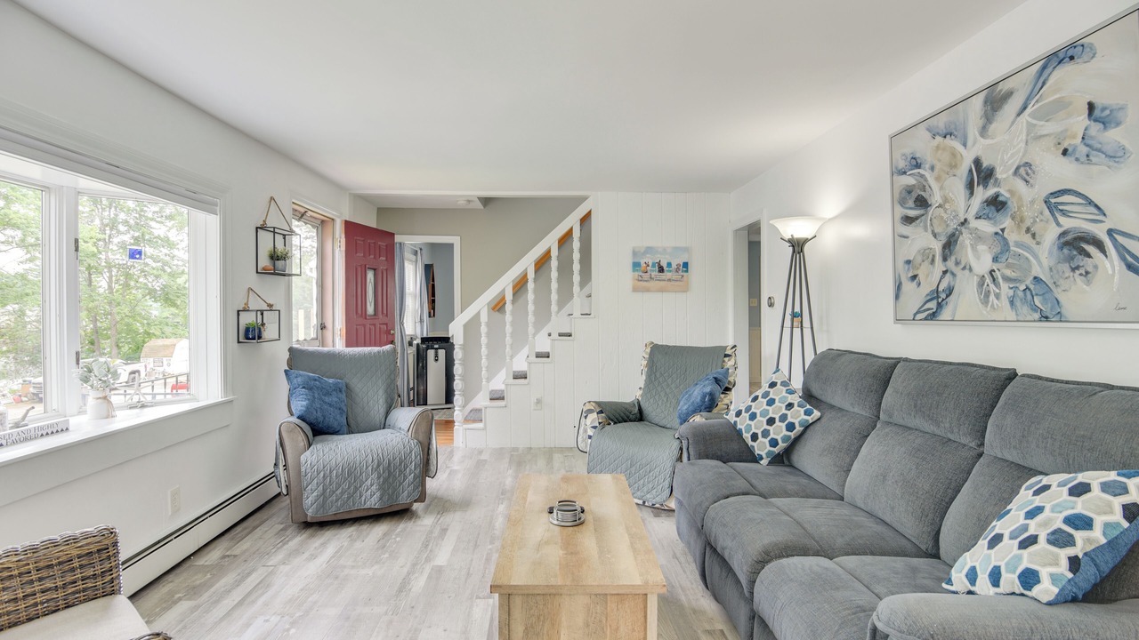 Photo of Livingroom in Forest Grove