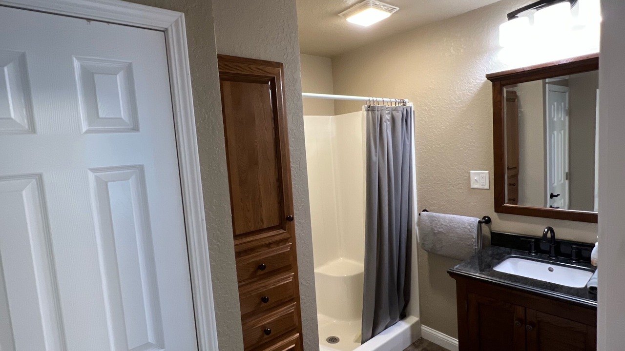 Photo of Bathroom in Alden