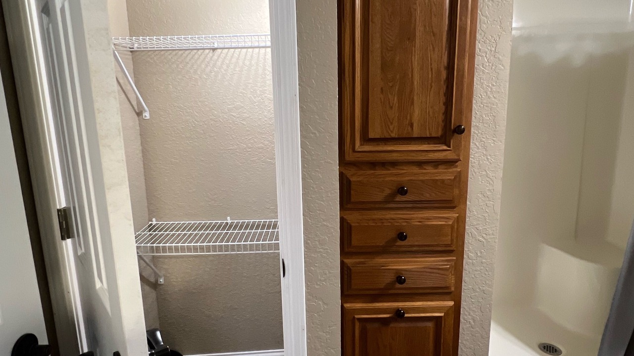 Photo of Bathroom in Alden