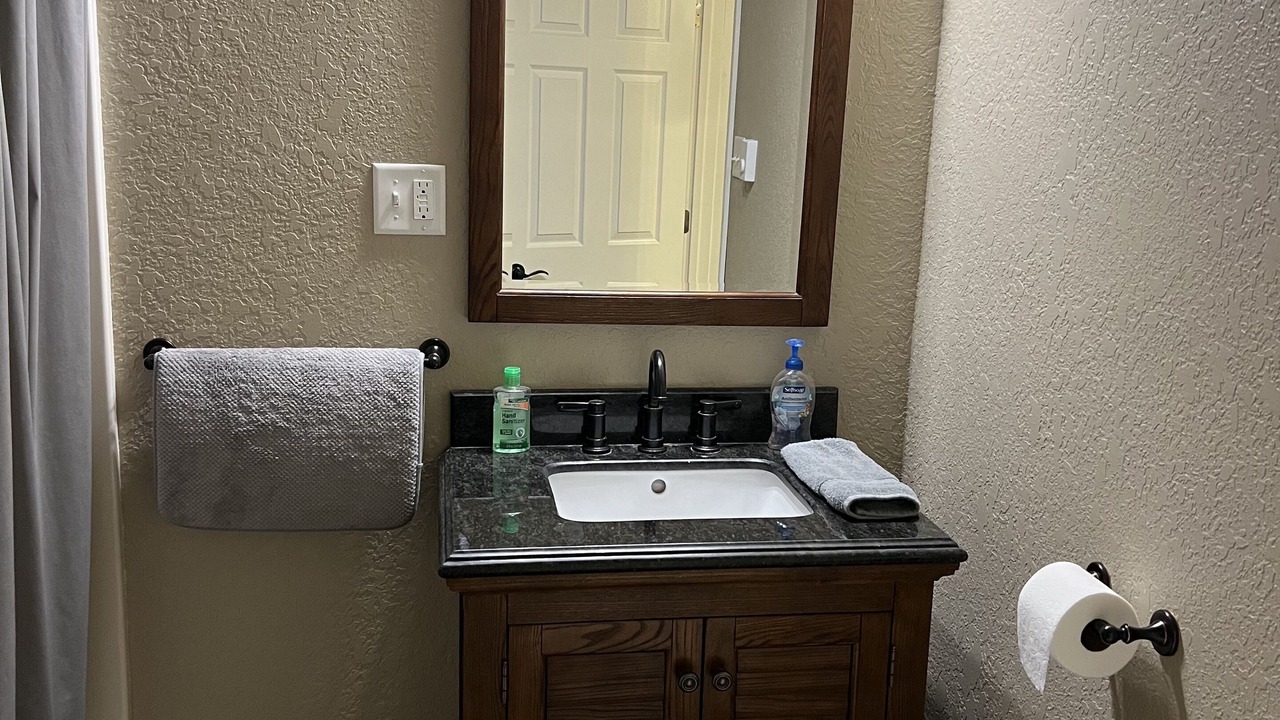 Photo of Bathroom in Alden