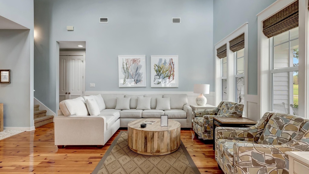 Photo of Livingroom in Laurel Grove