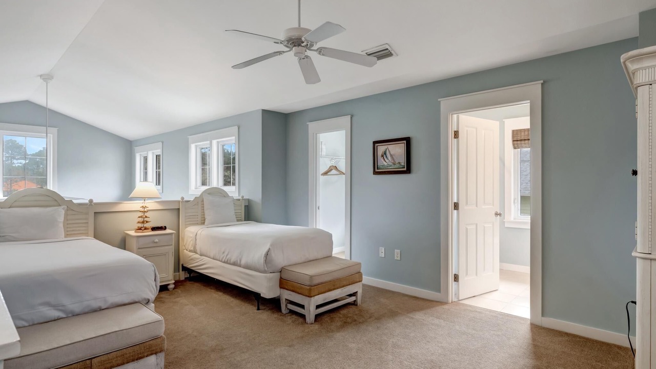 Photo of Bedroom in Laurel Grove