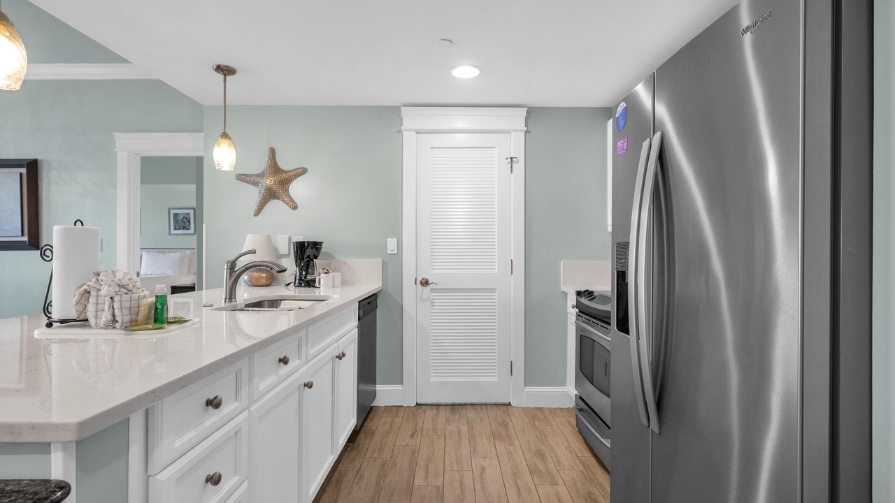 Photo of Kitchen in Baytowne Wharf