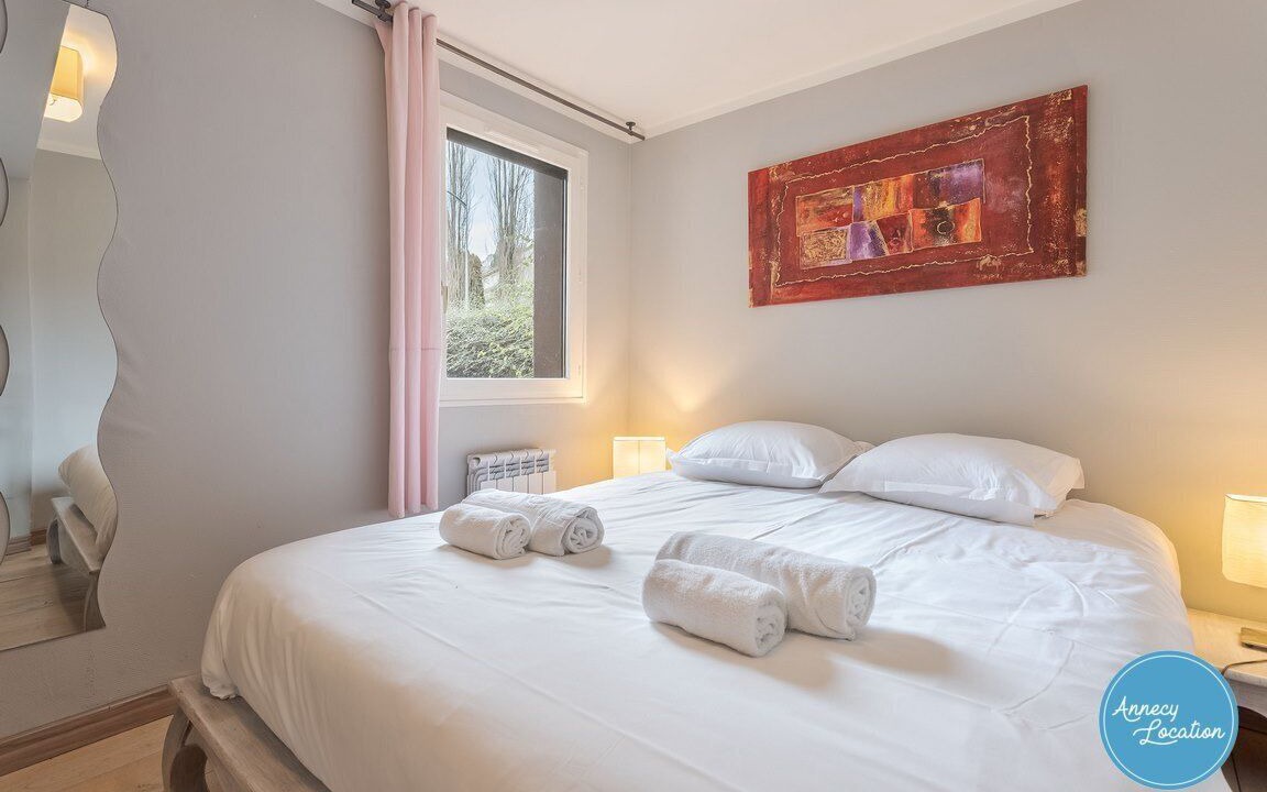 Photo of Bedroom in Veyrier-du-Lac