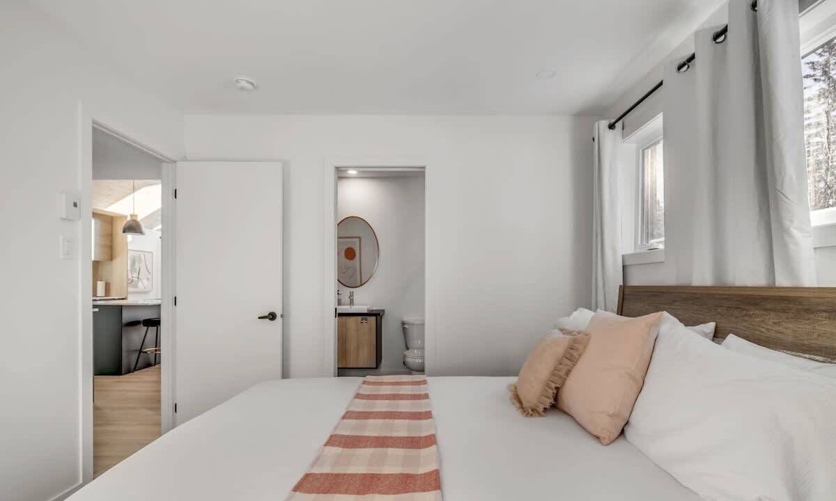 Photo of Bedroom in Shannon
