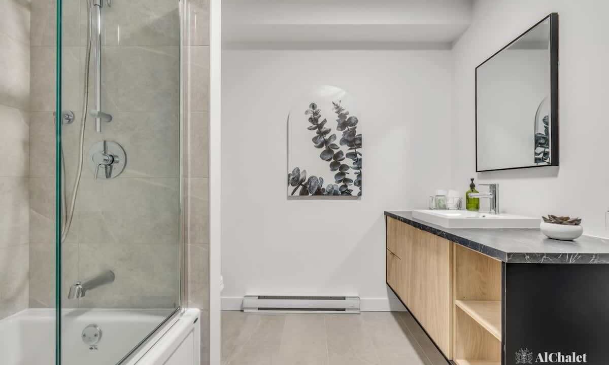 Photo of Bathroom in Shannon