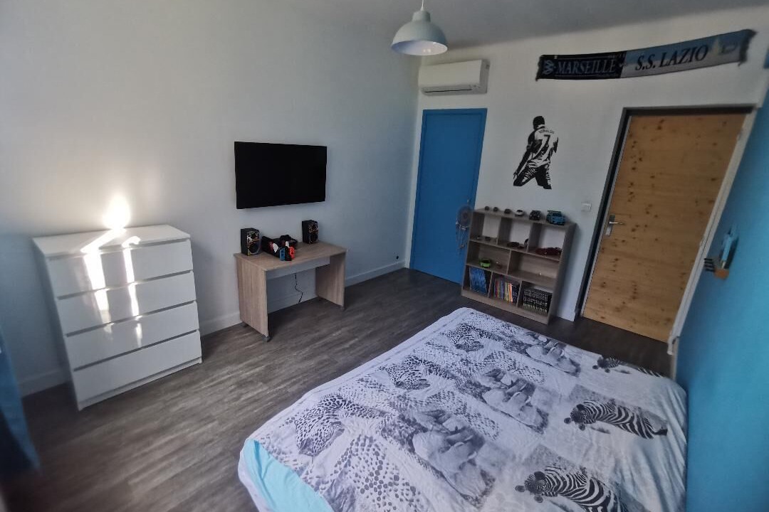 Photo of Bedroom in Pertuis