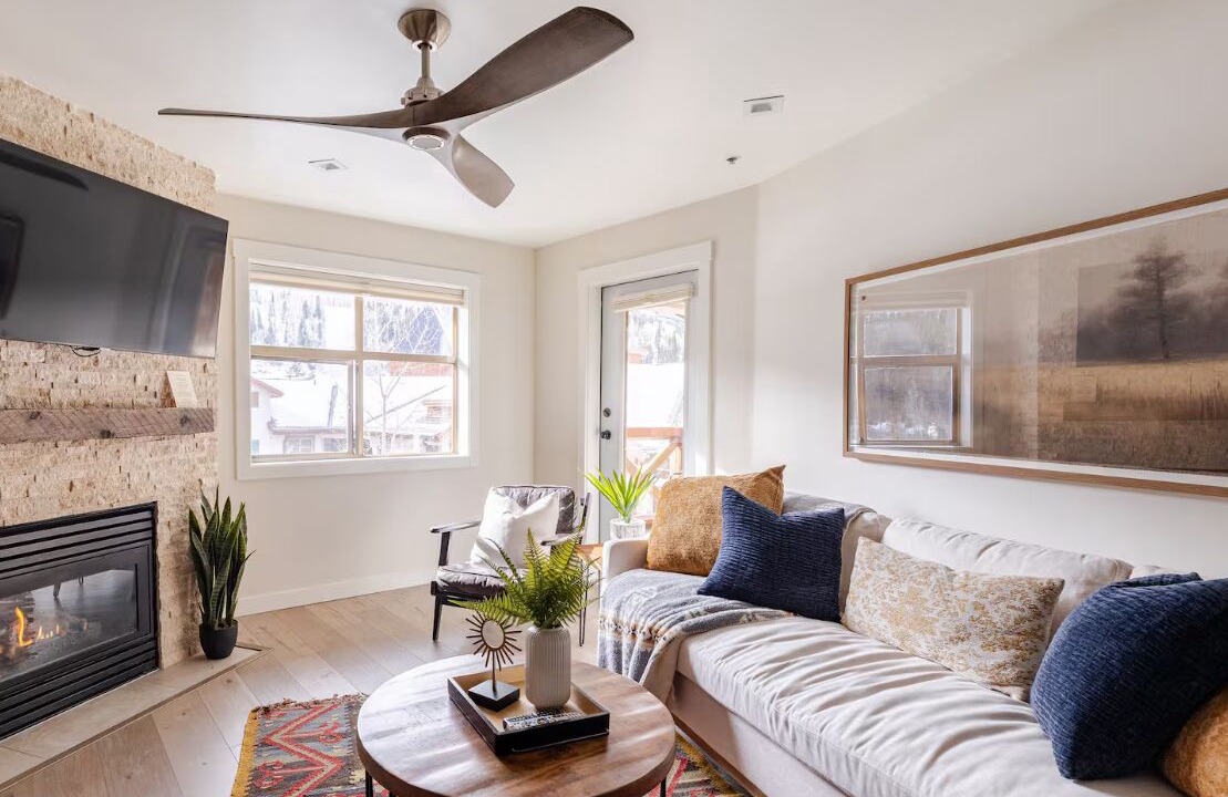 Photo of Livingroom in Salt Lake Mountain Resorts
