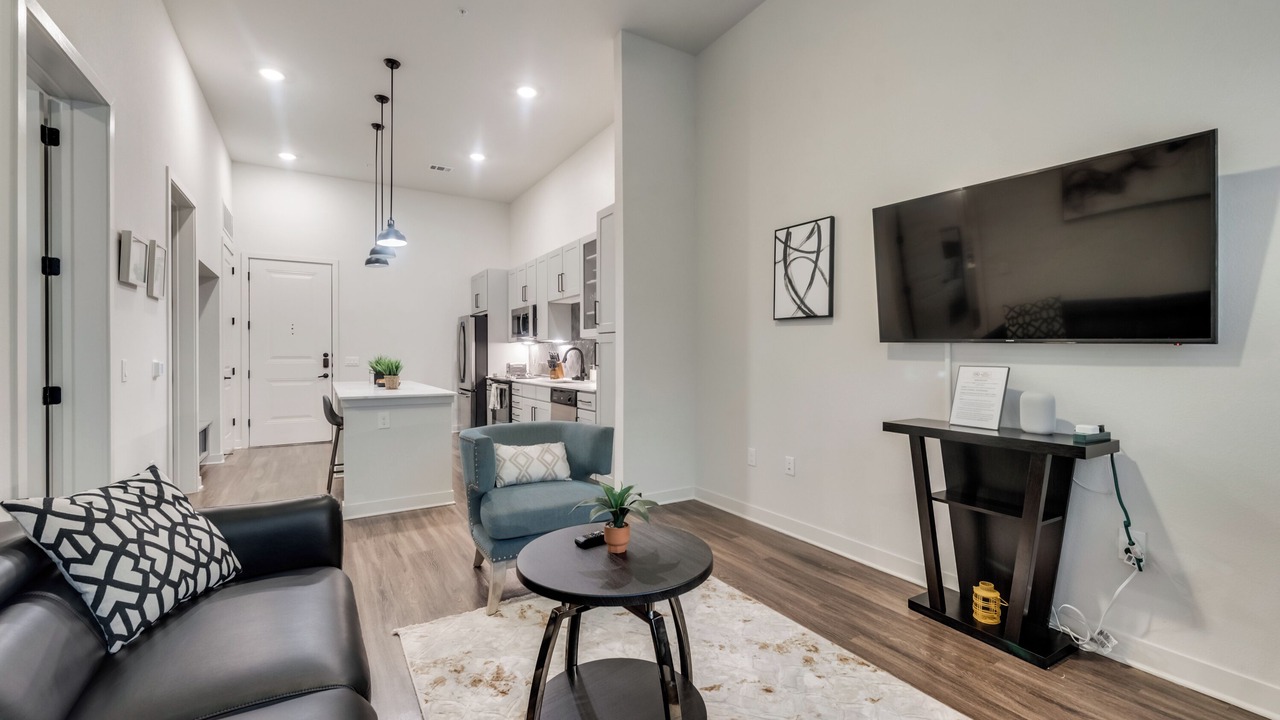 Photo of Livingroom in Addison