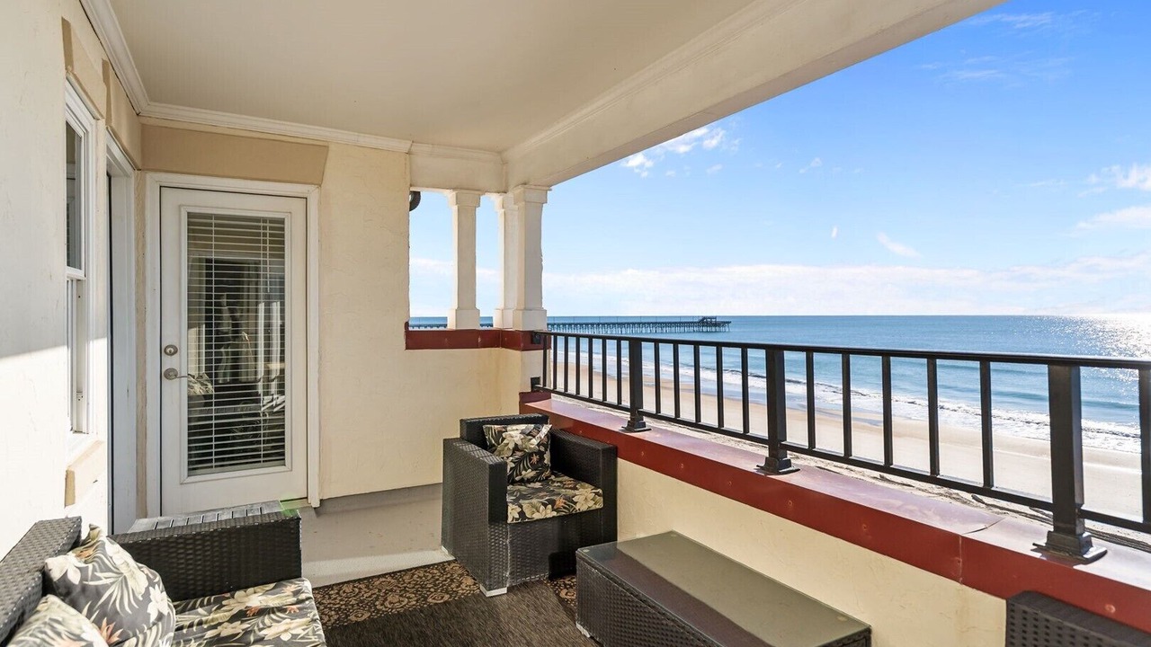 Photo of Patio Balcony in North Topsail Beach