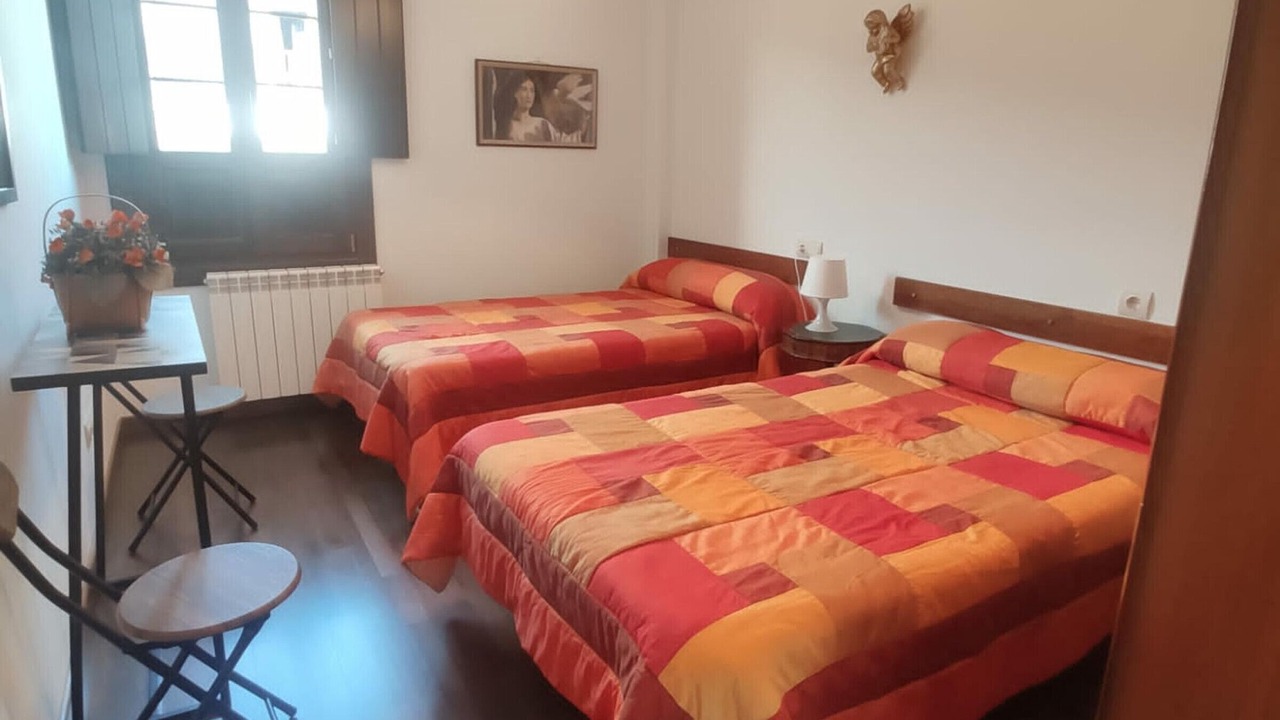 Photo of Bedroom in Badaguas