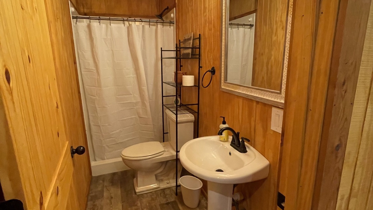 Photo of Bathroom in Karnack
