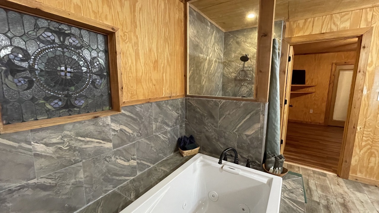 Photo of Bathroom in Karnack