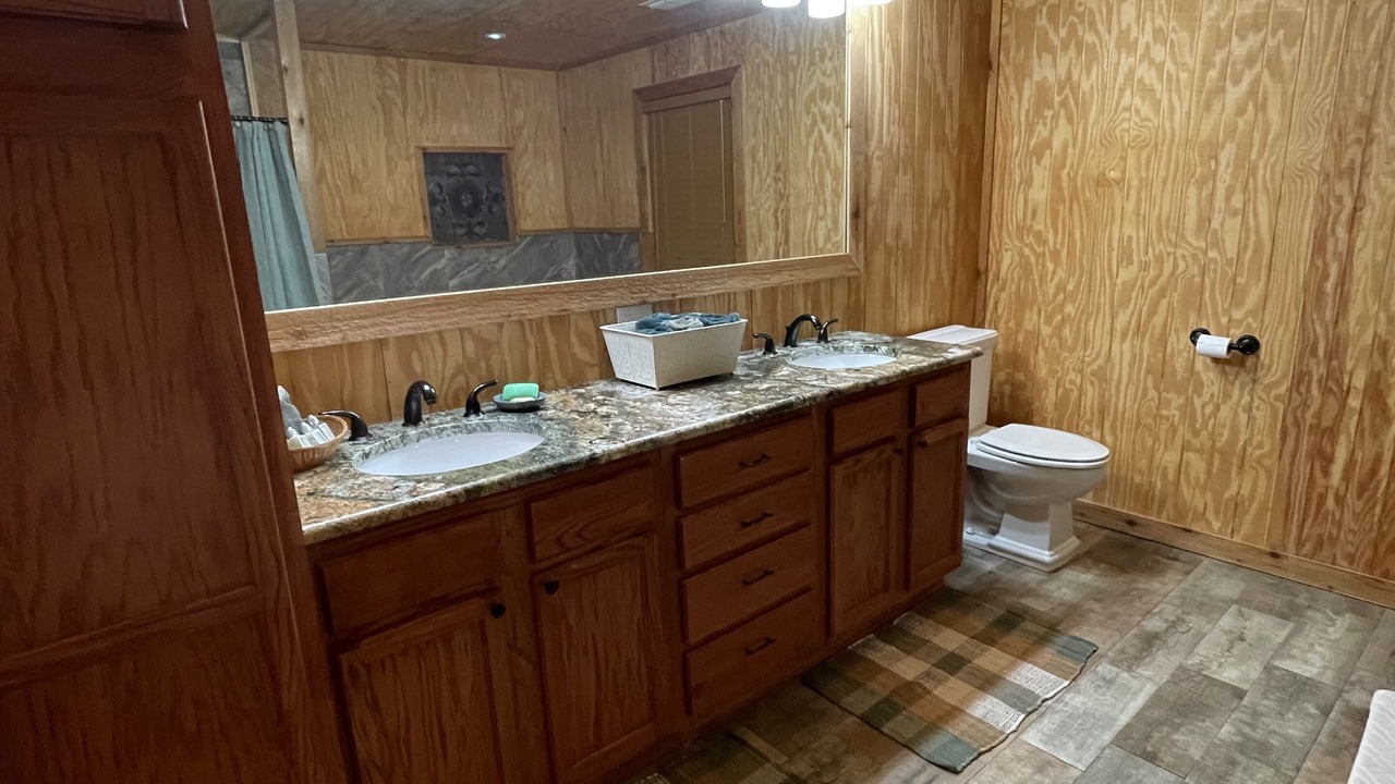 Photo of Bathroom in Karnack