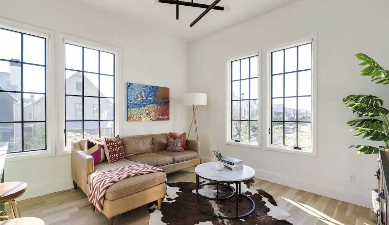 Photo of Livingroom in Central Oklahoma City