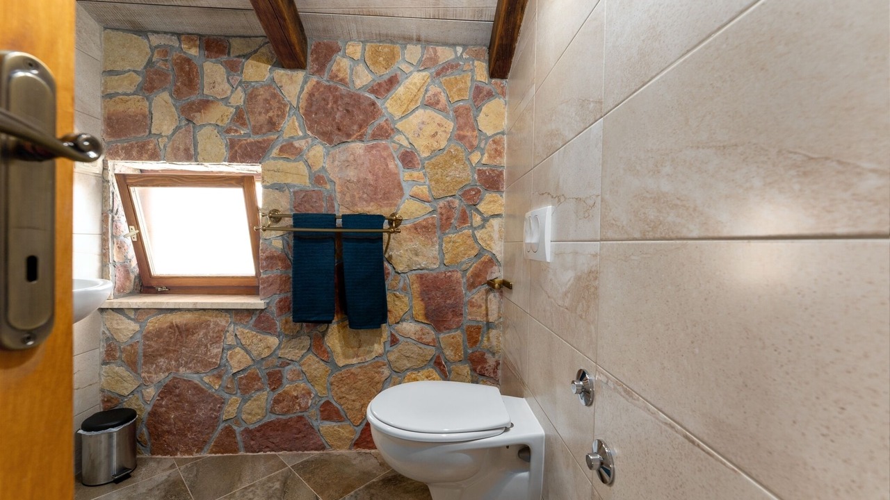 Photo of Bathroom in Martina