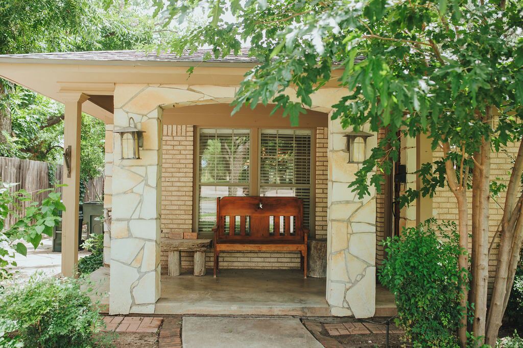 Photo of Patio Balcony in Sayles Blvd. Area