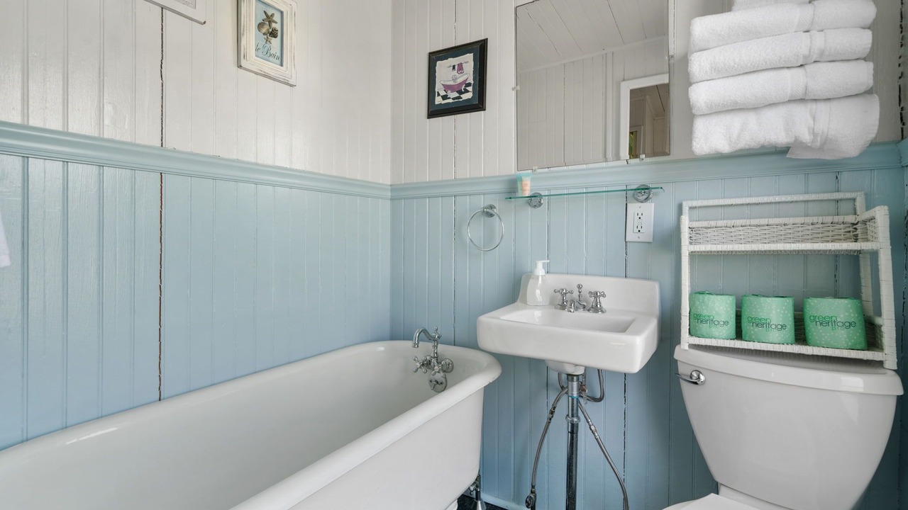 Photo of Bathroom in Old Orchard Beach