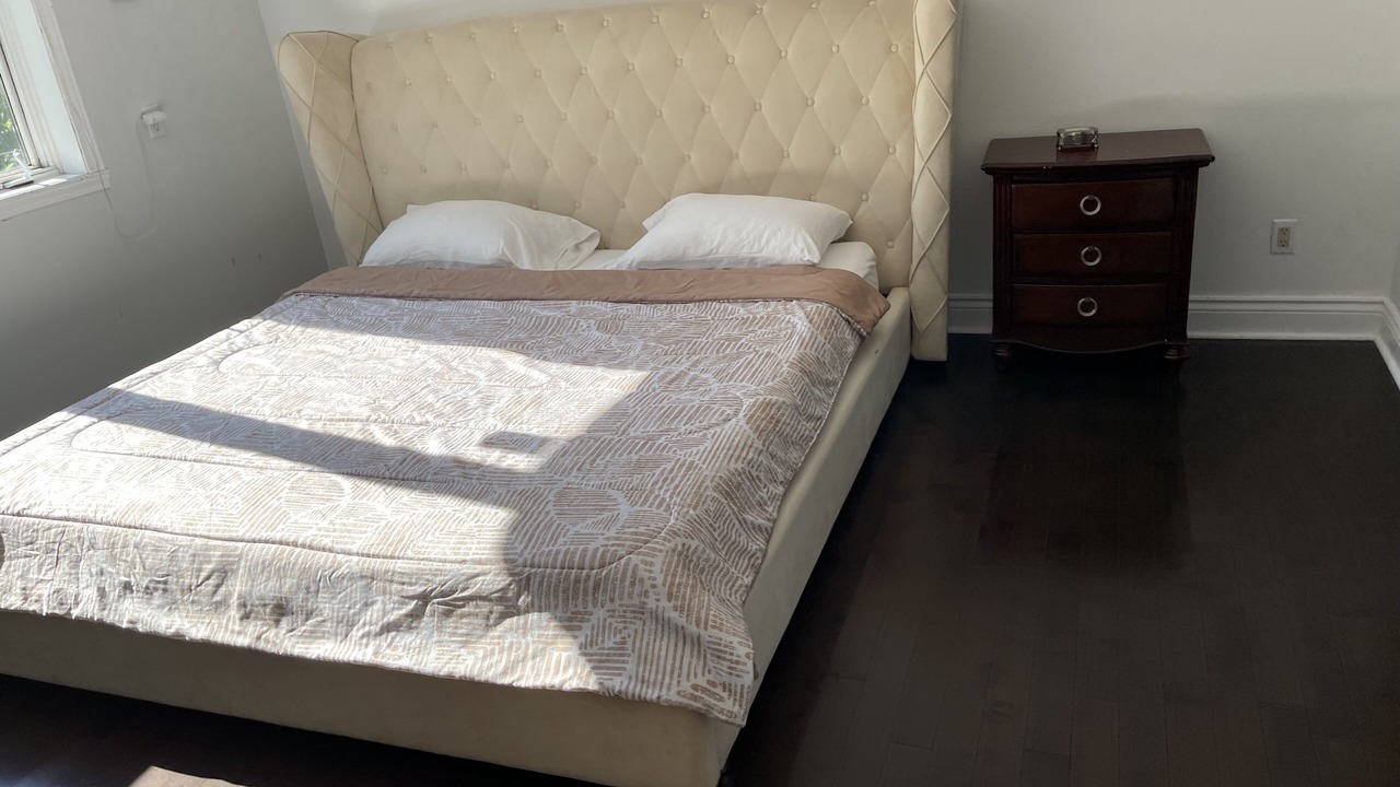 Photo of Bedroom in Fabreville