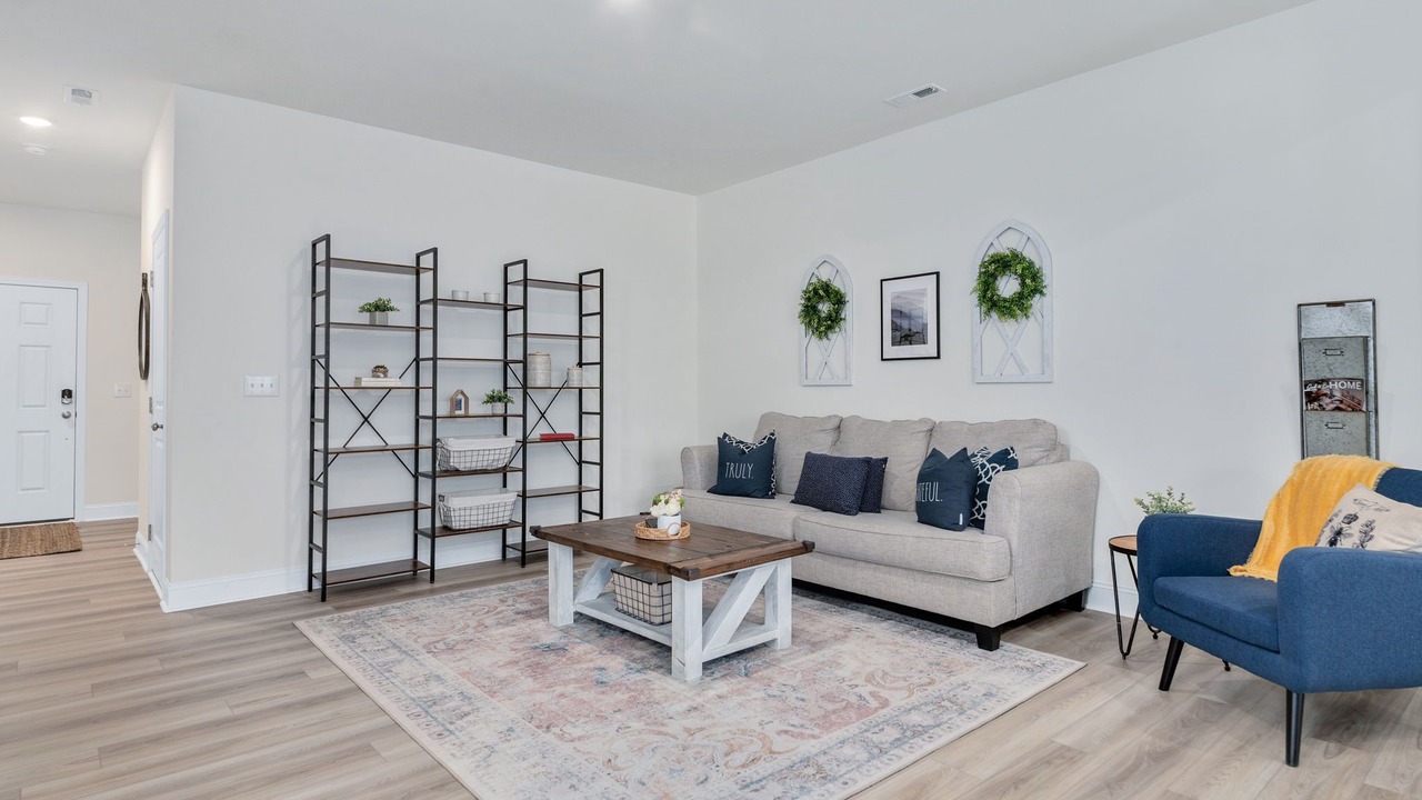Photo of Livingroom in Black River