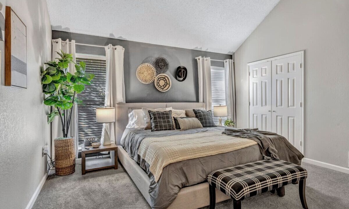 Photo of Bedroom in Lewisville