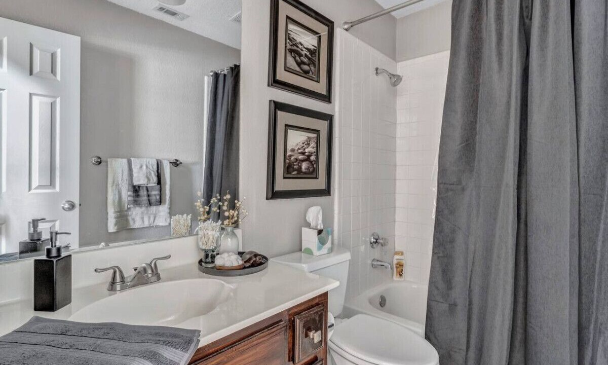Photo of Bathroom in Lewisville