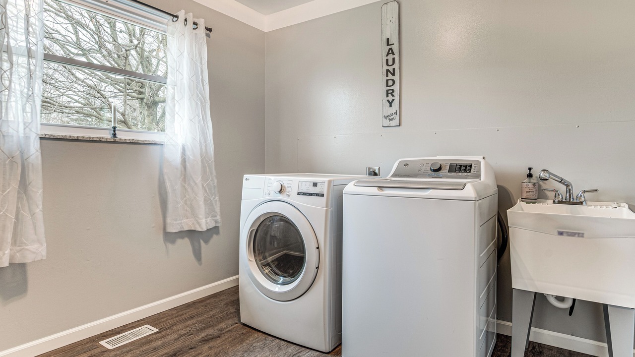 Photo of Bedroom in Webster
