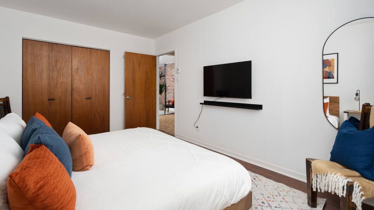 Photo of Bedroom in Ville-Marie