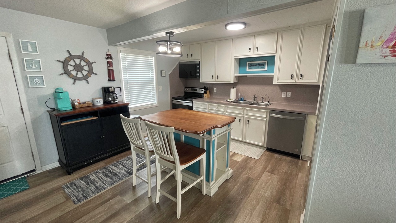 Photo of Kitchen in Surfside Beach