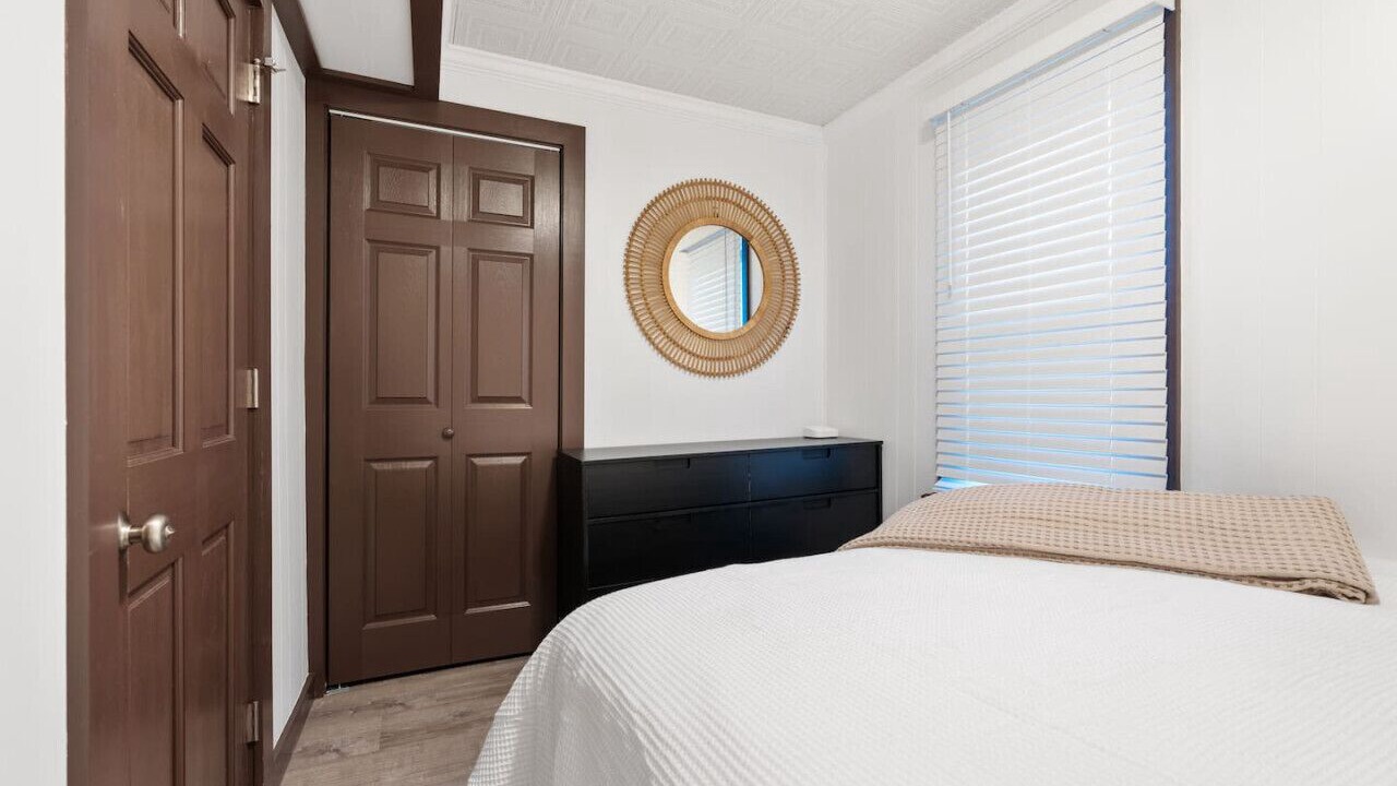 Photo of Bedroom in Westside
