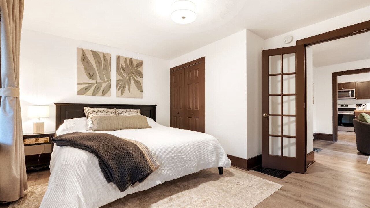 Photo of Bedroom in Westside