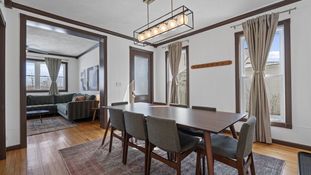 Photo of Bedroom in Westside