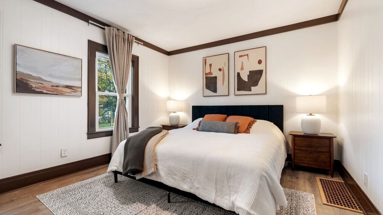 Photo of Bedroom in Westside