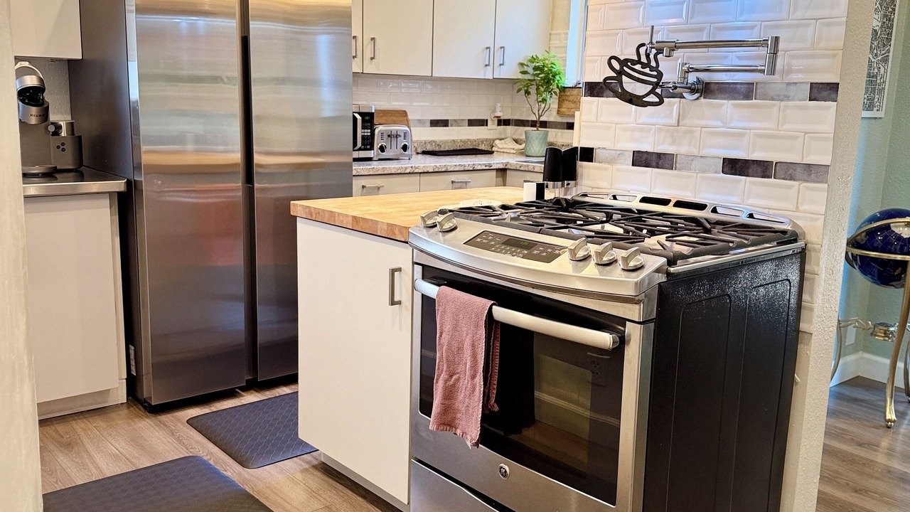 Photo of Kitchen in Central Sacramento