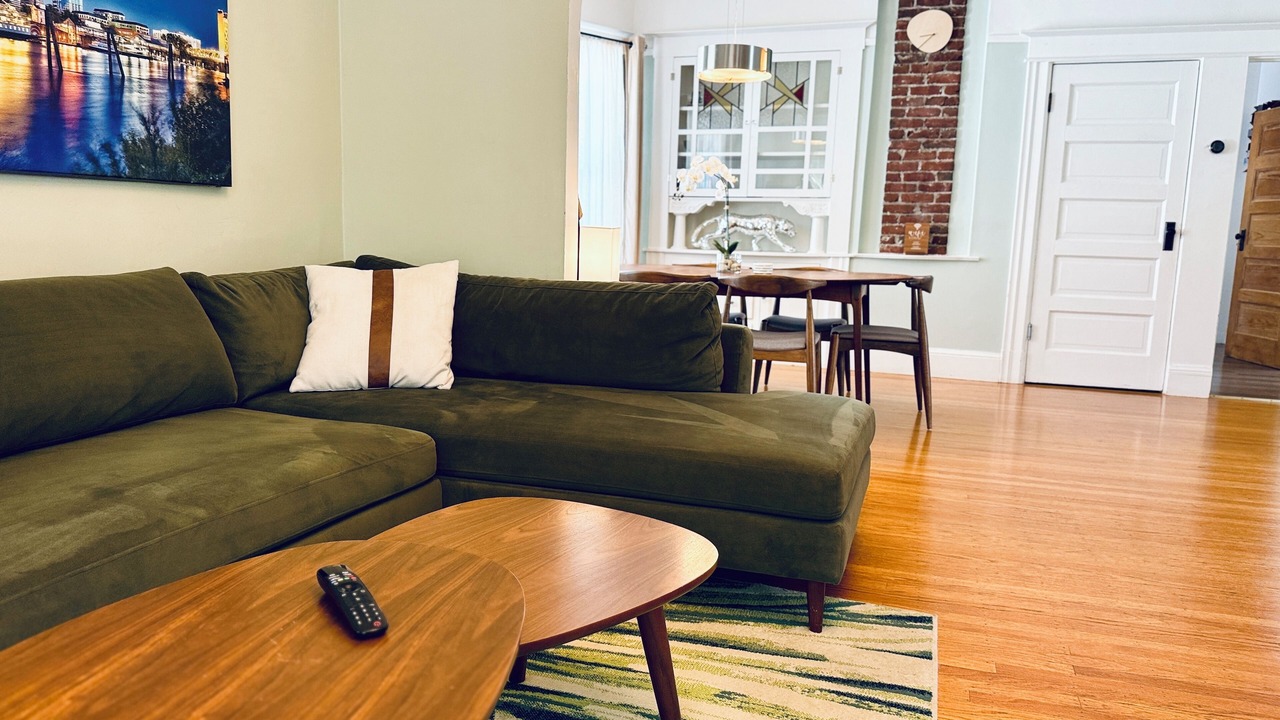 Photo of Livingroom in Central Sacramento