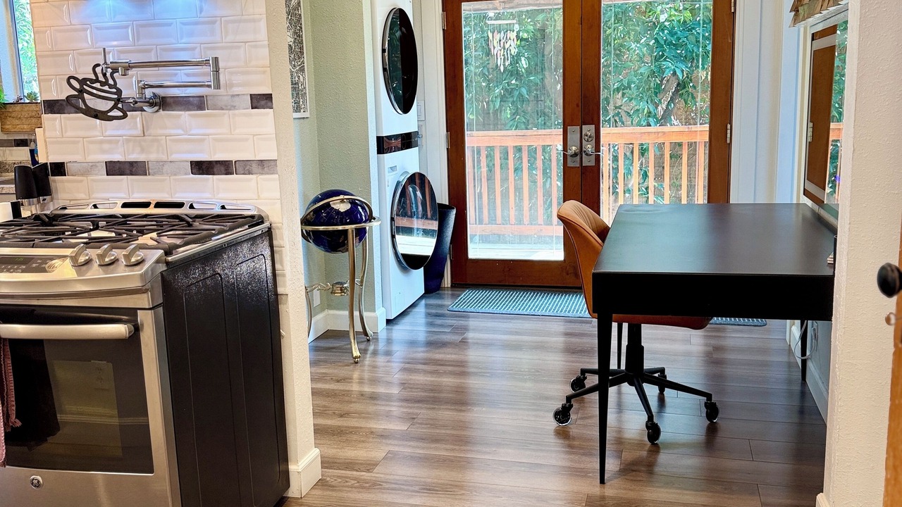 Photo of Kitchen in Central Sacramento