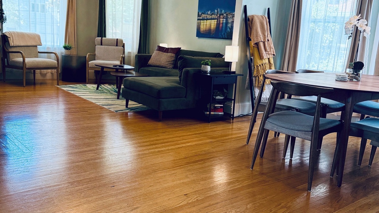 Photo of Livingroom in Central Sacramento