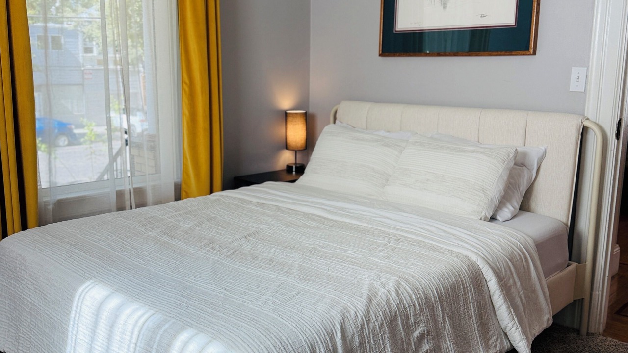 Photo of Bedroom in Central Sacramento