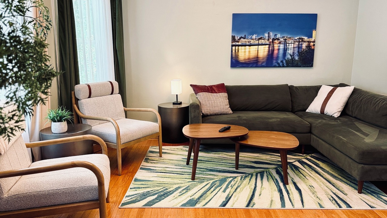 Photo of Livingroom in Central Sacramento